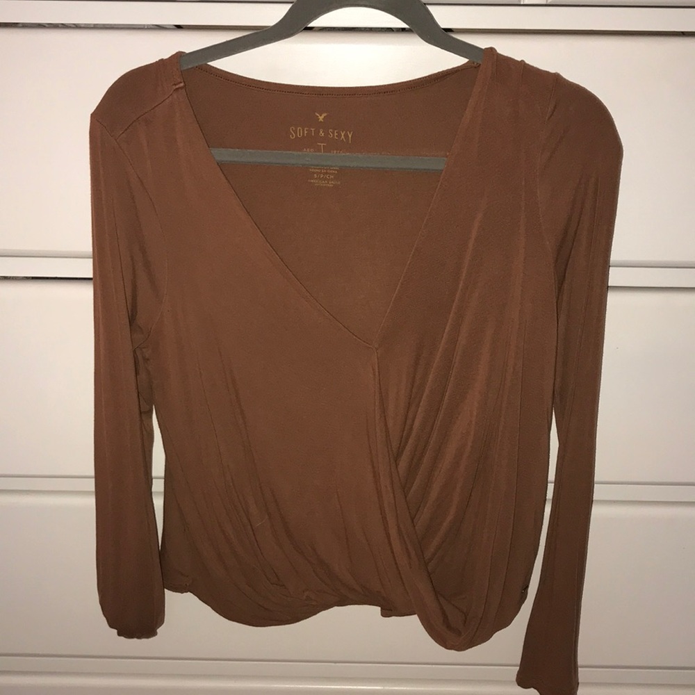 Soft and sexy cross front top!